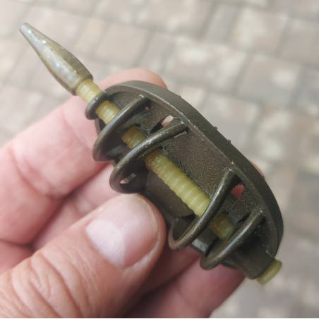 MOMITOR METHOD FEEDER FL 54x32MM